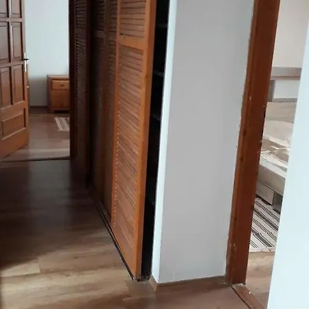 Nopara Gyogysertar Apartman, Soerfozde, Bisztro - Petofi Utca 29 Tiszafüred Exterior foto