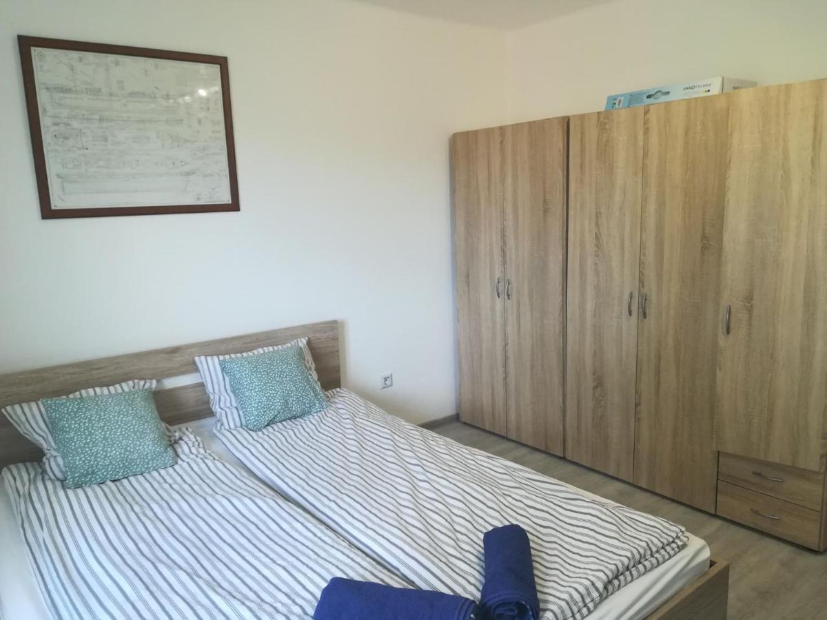 Nopara Gyogysertar Apartman, Soerfozde, Bisztro - Petofi Utca 29 *